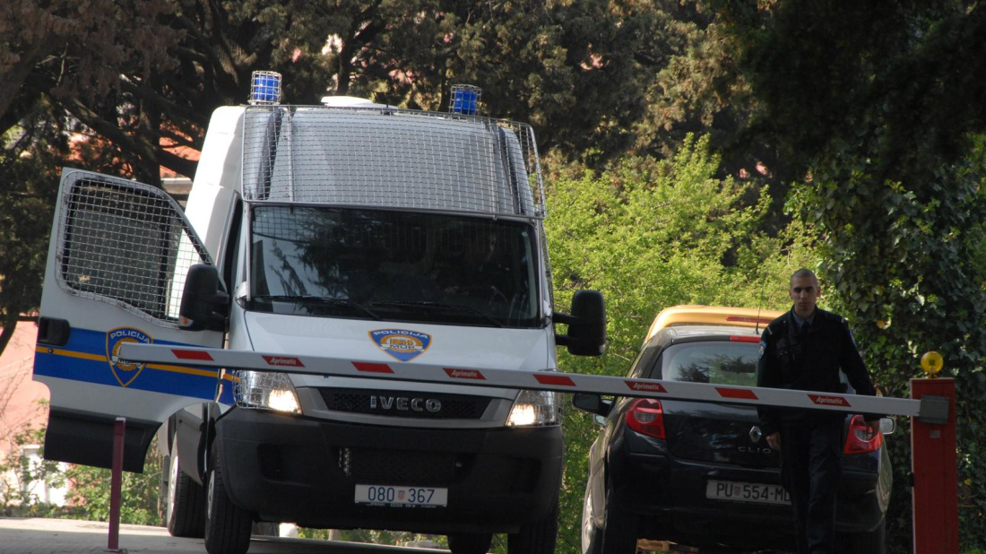 Indijcima osumnjičenima za pokušaj silovanja u Buzetu određen istražni zatvor!