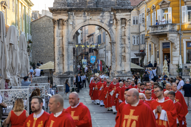 FOTO: U Puli obilježena proslava blagdana sv. Tome apostola
