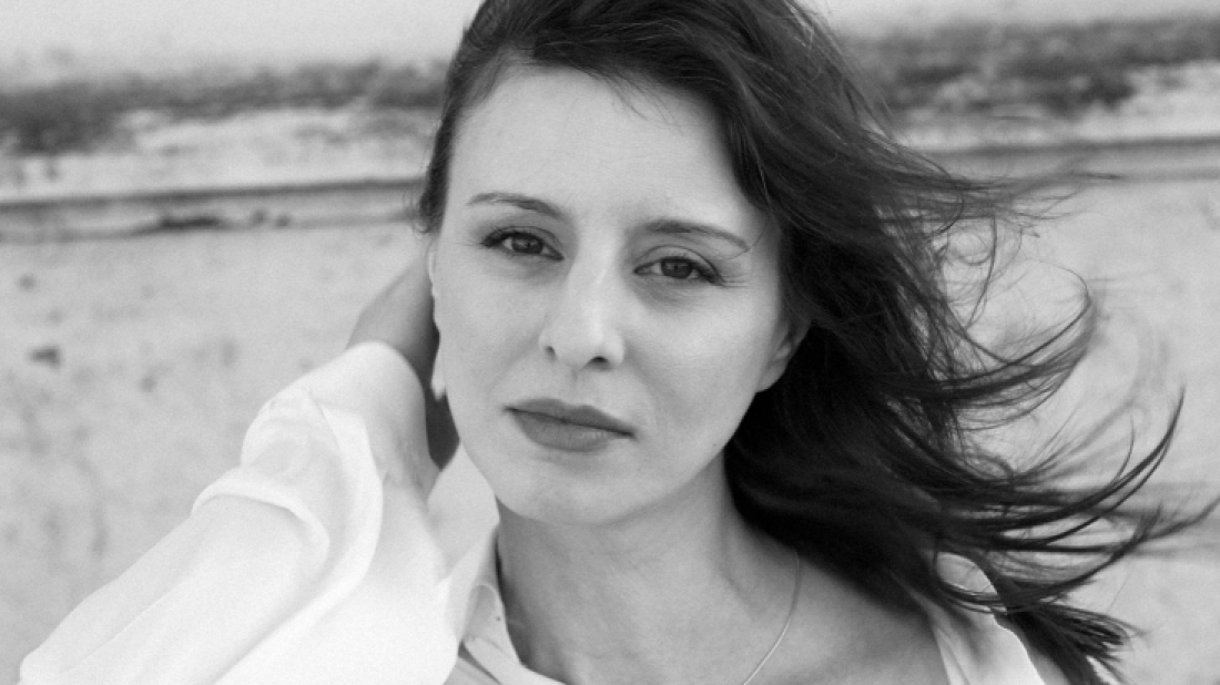 U sklopu programa INK na Kaštelu, Jadranka Đokić čitat će poeziju Eveline Rudan!
