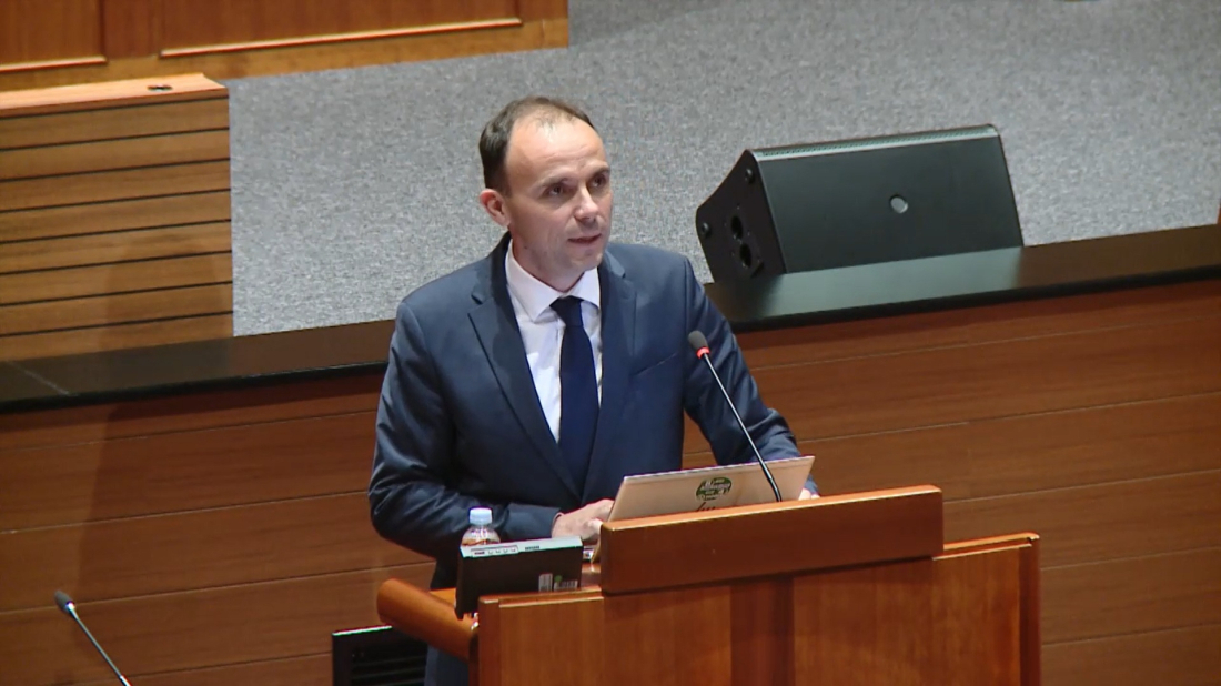 Peršurić: 'Više od 30 tisuća osoba s invaliditetom čeka isplatu inkluzivnog dodatka!'