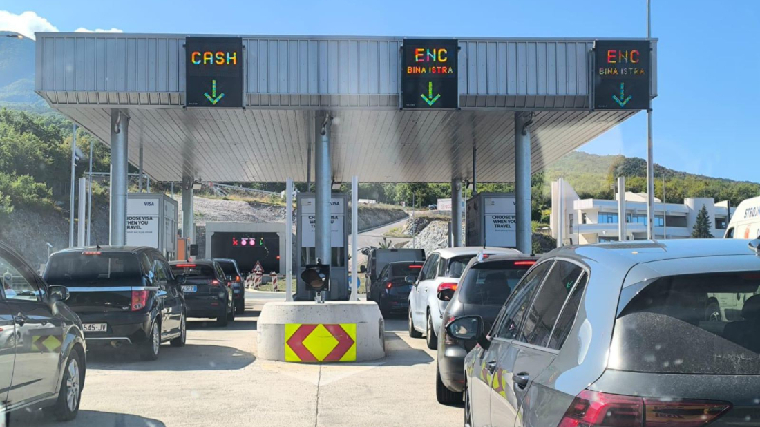 Zapalio se automobil u tunelu Učka, na mjesto događaja upućeni policija, hitna i vatrogasci!