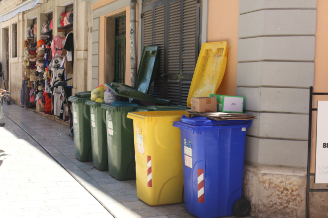 Turistički biser Istre traži estetska rješenja: Mogu li se rovinjske kante za otpad bolje uklopiti u vizuru grada?