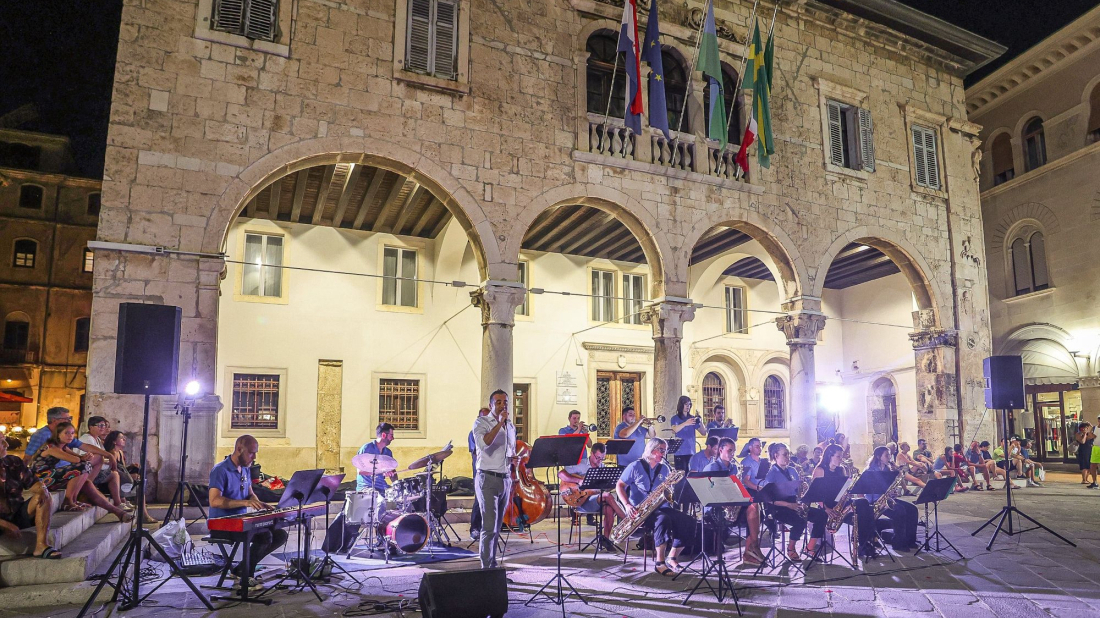 Glazba i grad: Večeras će vas očarati Big Band Pula i Daniele Ferro