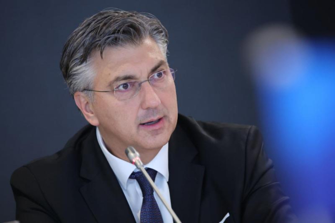 Plenković ugostiteljima: "I drugi imaju sunce i more, razmislite prije poskupljenja"