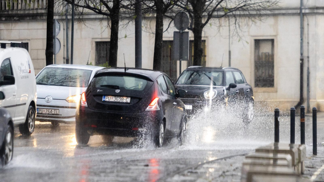Pulski vatrogasci poručuju: Nema izvanrednog stanja, molimo bez širenja panike!