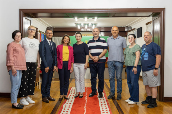 Kanadska klapa Kartolina u posjetu Puli na poziv klape Teranke