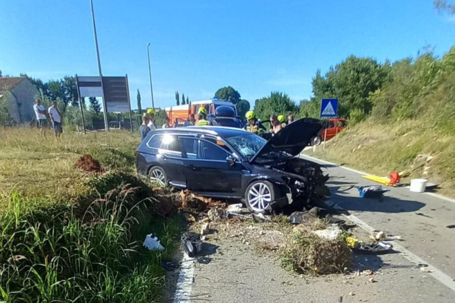 TRAGEDIJA KOD BALA: Jedna osoba poginula, tri ozlijeđene u slijetanju vozila s ceste