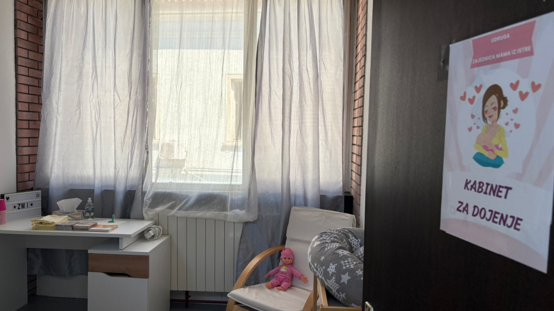 Jeste li znali da u Pazinu postoji Kabinet za dojenje? Udruga Zajednica mama iz Istre organizira i edukaciju