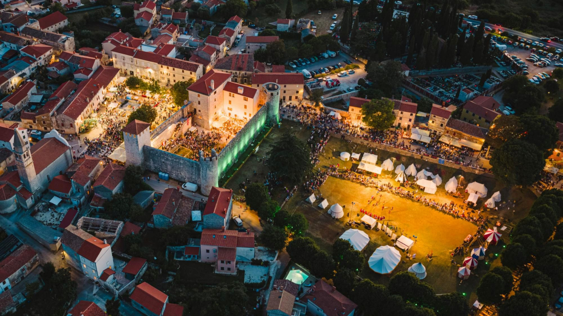 13. Srednjovjekovni festival u Svetvinčentu privukao više od 15.000 posjetitelja iz cijele Europe
