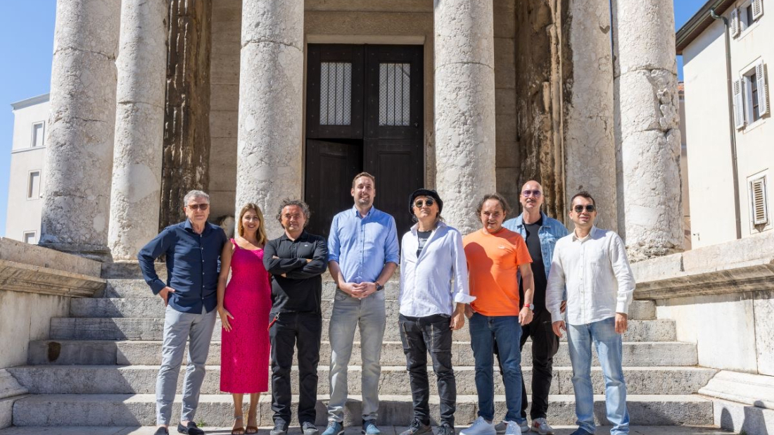 U pulskoj Komunalnoj palači održan prijem uoči koncerta Plavog orkestra u Areni