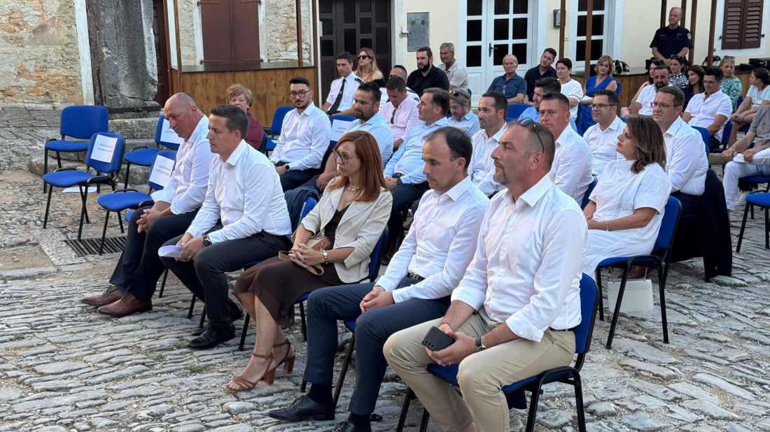 Povodom Dana općine Sveti Lovreč održana svečana sjednica, kulminacija večeras uz Koktelse