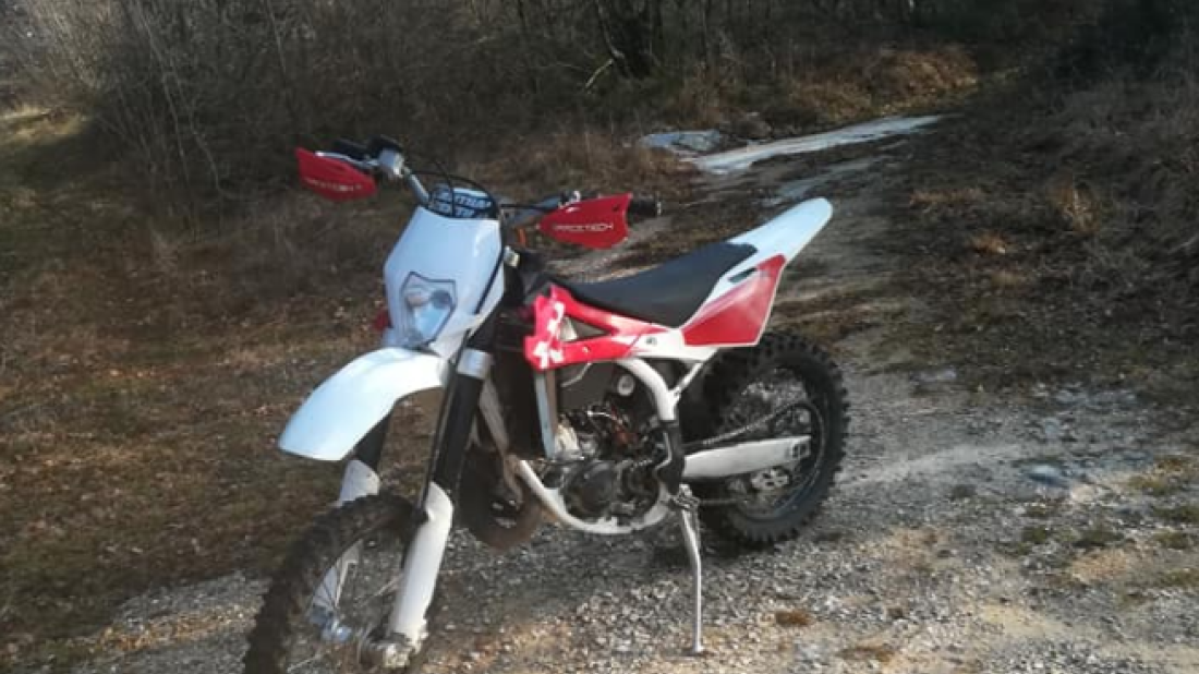 Građani policiji prijavili vozače krosera - Austrijanci počinili niz prekršaja u Labinu!