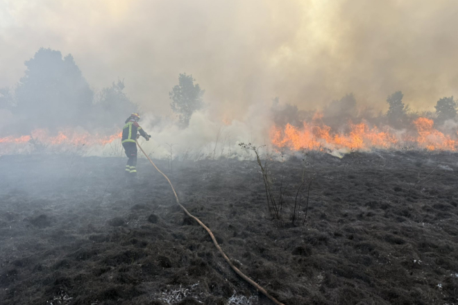 Kod sela Montovani izbio požar zbog spaljivanja raslinja, Općina Pićan uputila upozorenje mještanima