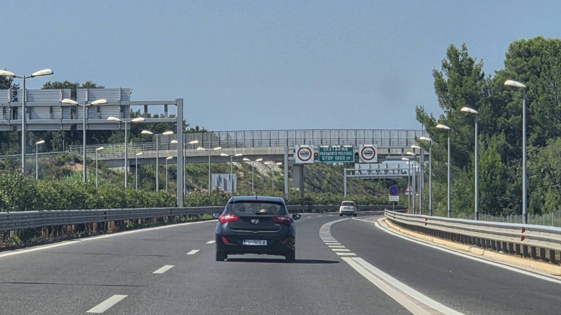 Vozila po Istarskom ipsilonu u krivom smjeru! Znate li kako reagirati ako vam vozilo na autocesti ide u susret?