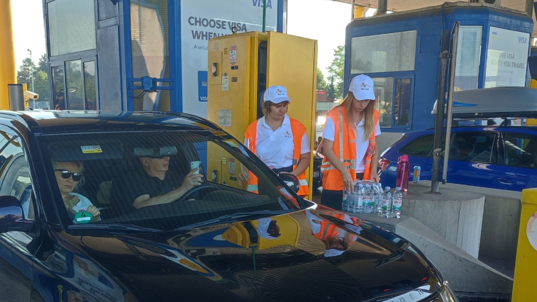HTZ će ponovno putnicima dijeliti besplatnu vodu na naplatnoj postaji Lučko