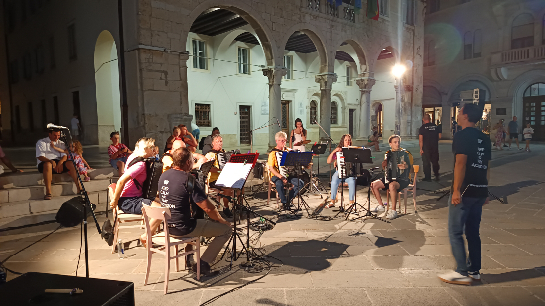 Harmonikaški orkestar OKUD Istra večeras na pulskom Forumu