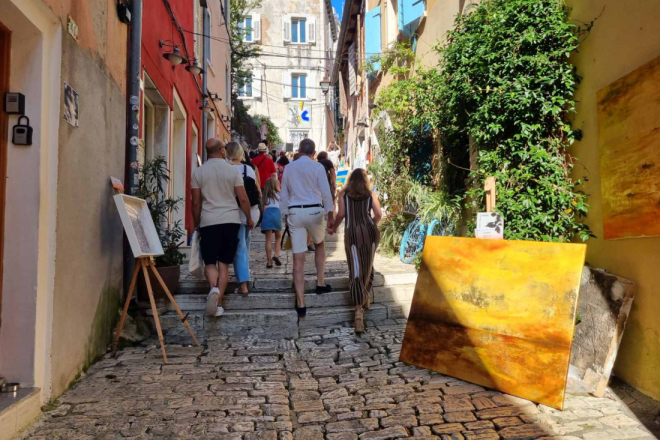 FOTOGALERIJA: U Rovinj se vratila Grisia, preko 120 umjetnika izlaže svoje radove!