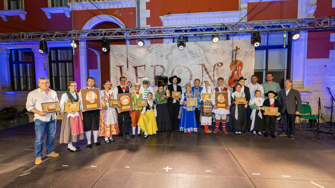 Portugalci odnijeli glavnu nagradu na 23. Međunarodnom festivalu folklora “Leron” u Vodnjanu