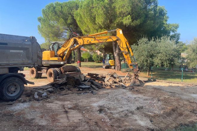 Umag: Krenulo uređenje šetnice koja povezuje Dom zdravlja i Osnovnu školu Marije i Line