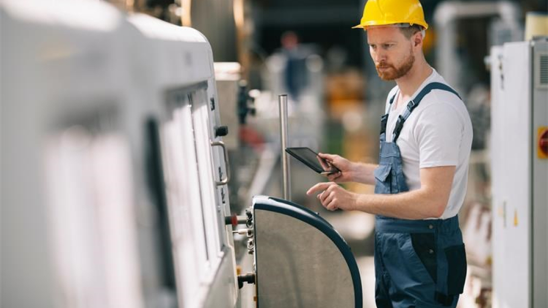 Industrijska proizvodnja u srpnju 2025. pala za 0,9% na godišnjoj razini