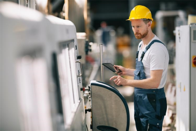 Industrijska proizvodnja u srpnju 2025. pala za 0,9% na godišnjoj razini