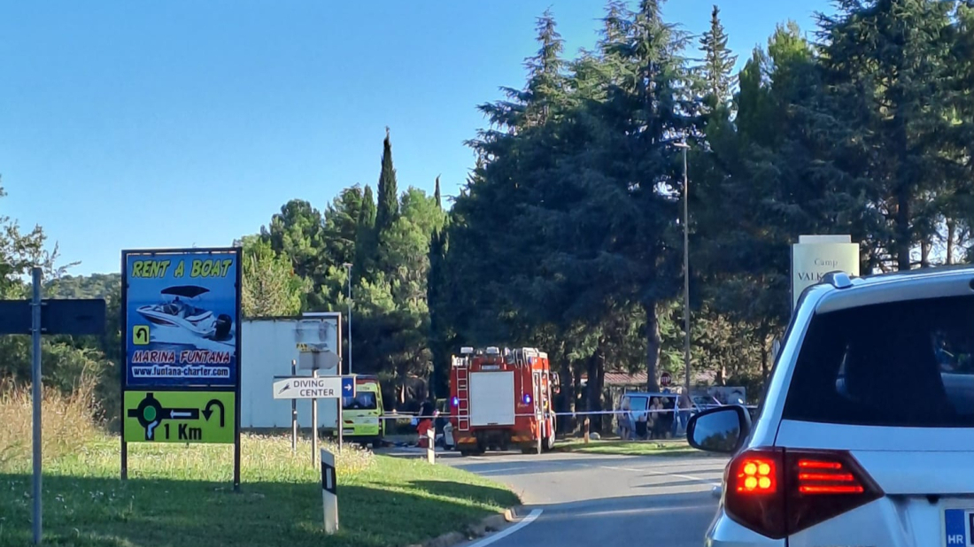 CESTA ZATVORENA: U sudaru s kombijem poginuo 59-godišnji motociklist