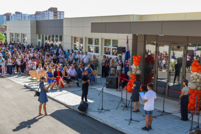 Svečano otvoren novi dio Osnovne škole Šijana: Svi učenici napokon prelaze na jednosmjensku nastavu