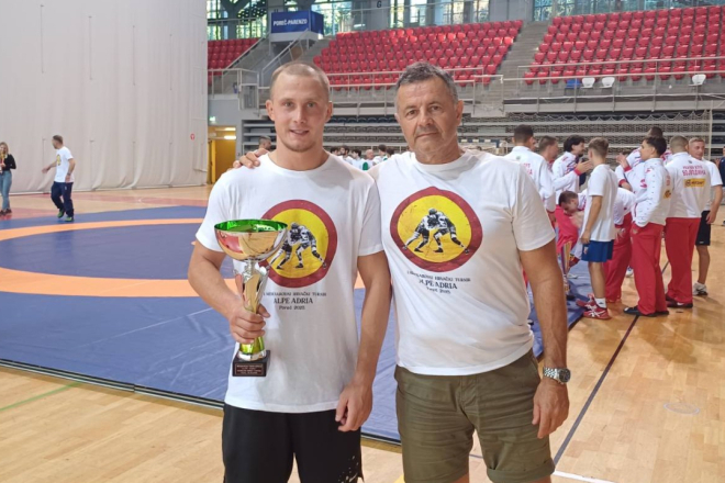 Član Hrvačkog kluba Rovinj osvojio međunarodni Alpe-Adria turnir