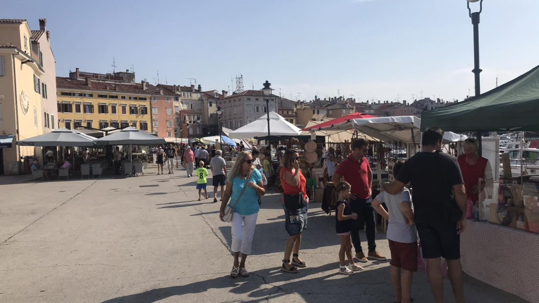 Tradicijski obrti na trgu – 60 izlagača u srcu Rovinja