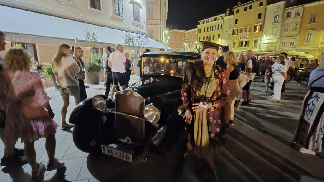 Noćni kup sv. Eufemije: Oldtimeri oživjeli Stari grad, raritetni Mercedes iz 1932. bio zvijezda večeri