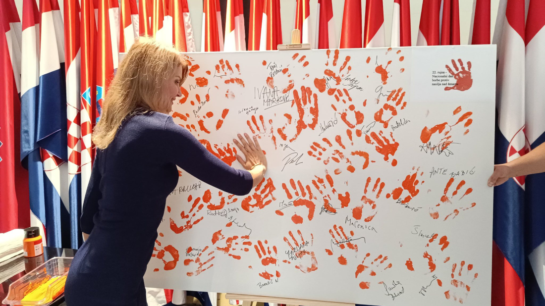 Saborski zastupnici obilježili Nacionalni dan borbe protiv nasilja nad ženama