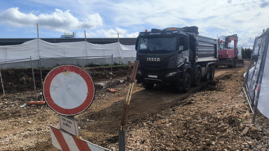 Rovinj: U tijeku je izgradnja prometnice u gospodarskoj zoni Gripole–Spinè
