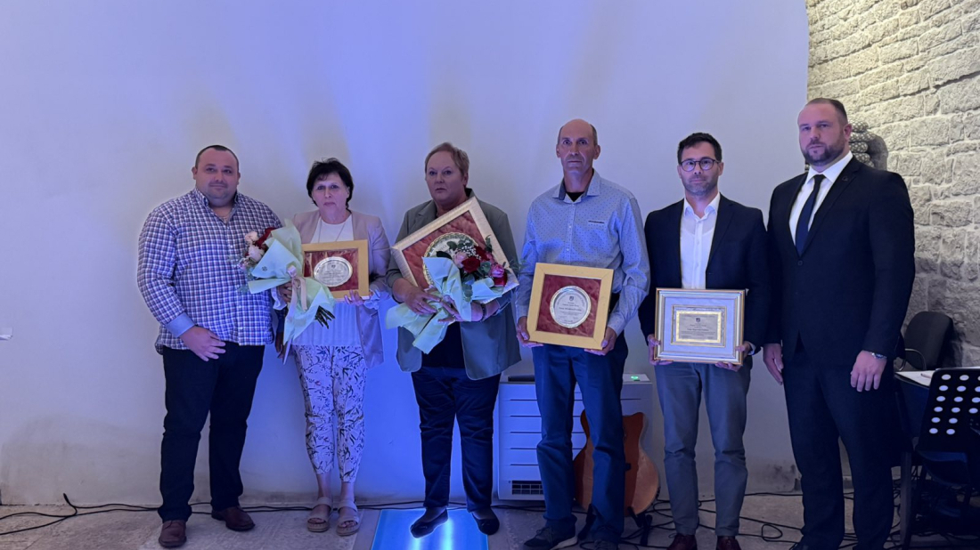 U Žminju održana Svečana sjednica Općinskog vijeća, nagrađeni su ovogodišnji laureati!