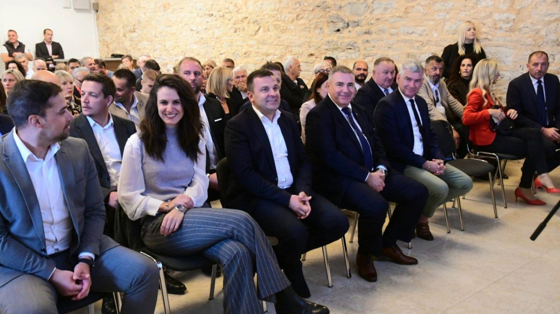 Župan Miletić na Dan općine svečano obećao: 'Uredit ćemo školu u Kanfanaru!'