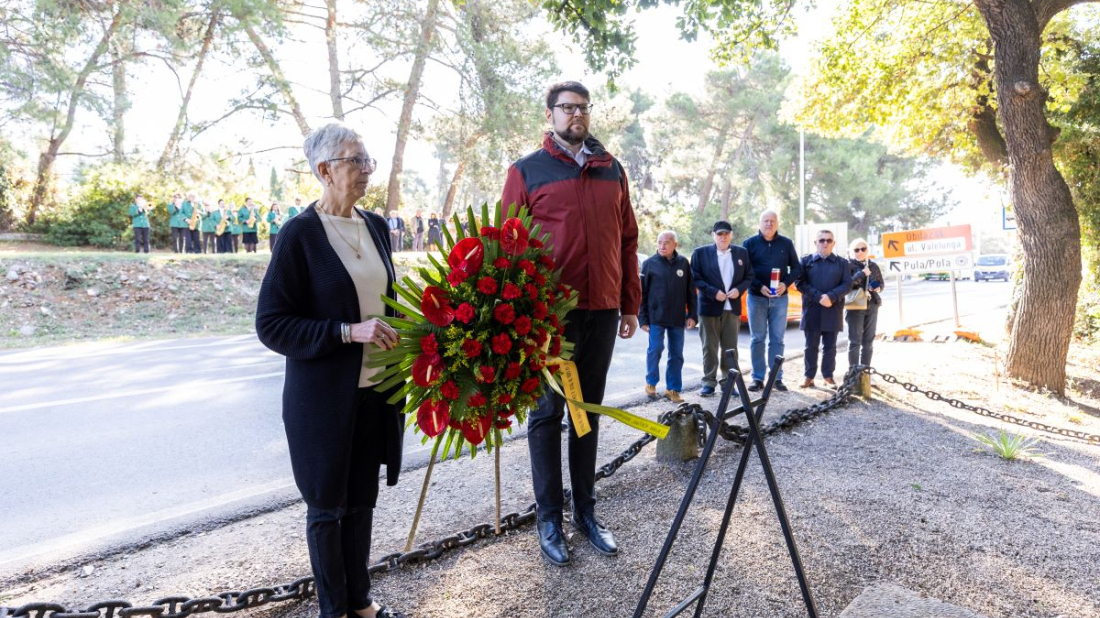 Na Velom Vrhu obilježen Dan spomena Grada Pule