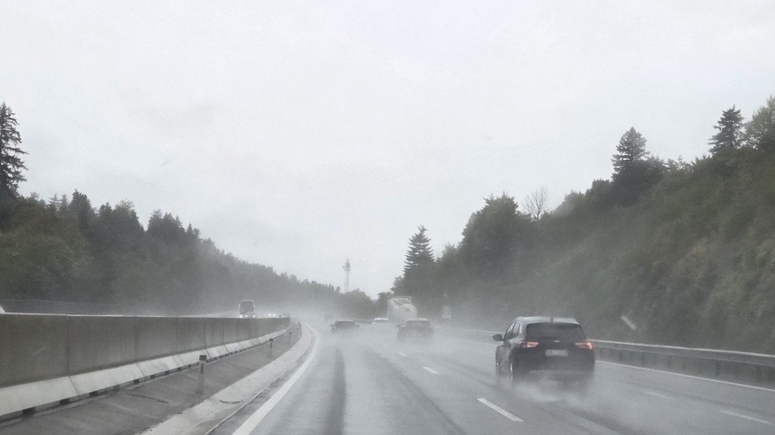 DHMZ izdao upozorenja na nevrijeme, za Istru najavljeni pljuskovi i jaka bura
