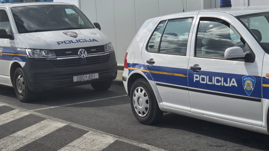 U Vinkuranu vozio 'mrtav' pijan s gotovo tri promila i izazvao nesreću