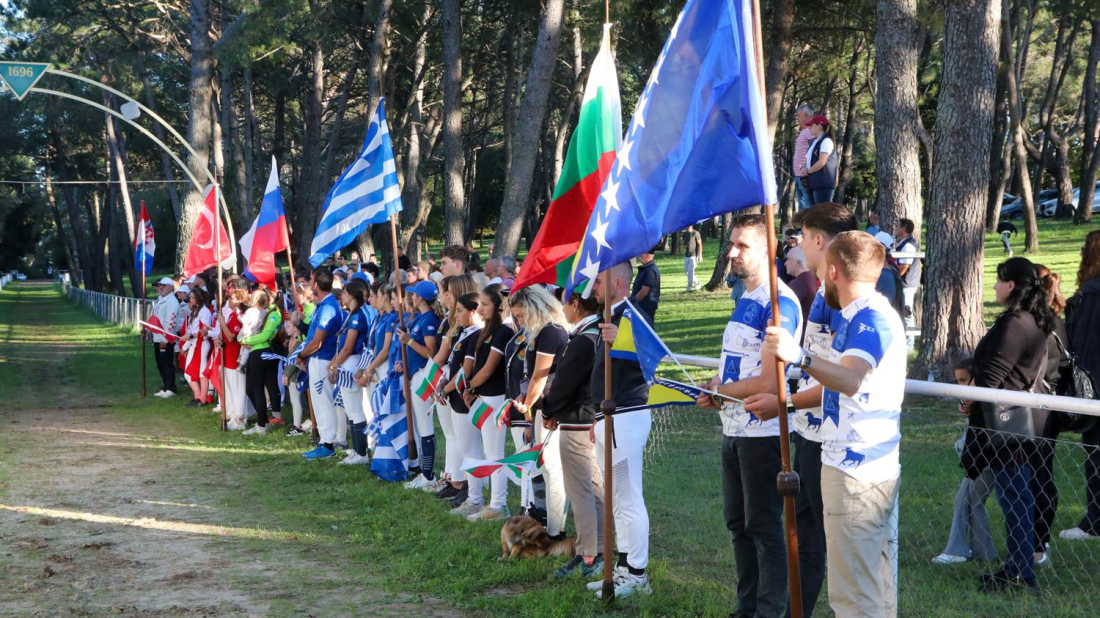 U Barbanu svečano otvoreno Balkansko prvenstvo u daljinskom jahanju