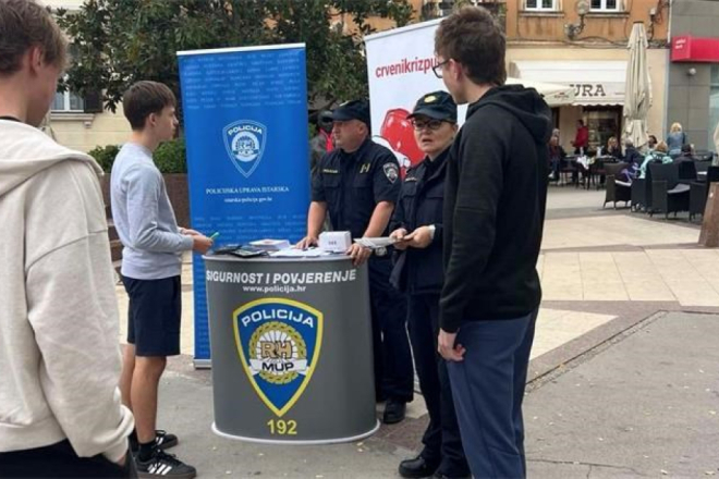 U Puli i Labinu građani osviješteni o problematici trgovanja ljudima