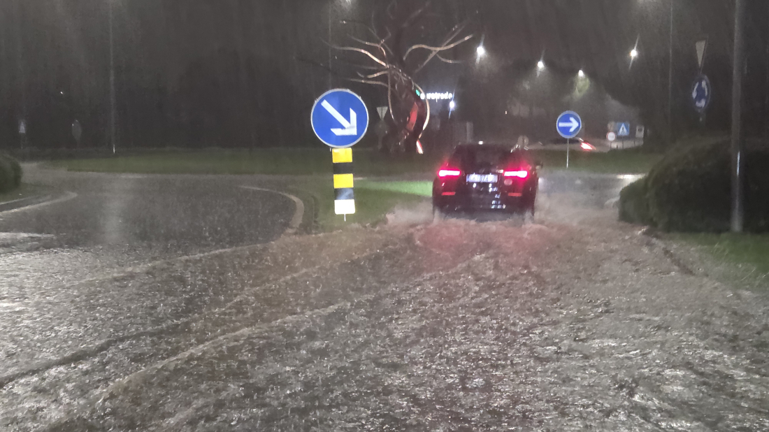 VODENE BUJICE U ISTRI: Od Rovinja prema Kanfanaru posebna opreznost zbog velike količine vode