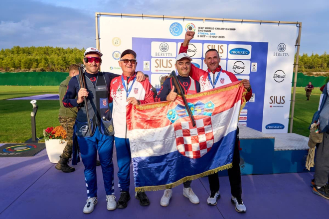 Još jedan svjetski uspjeh Giovannija Cernogorza: Osvojeno ekipno zlato u Grčkoj