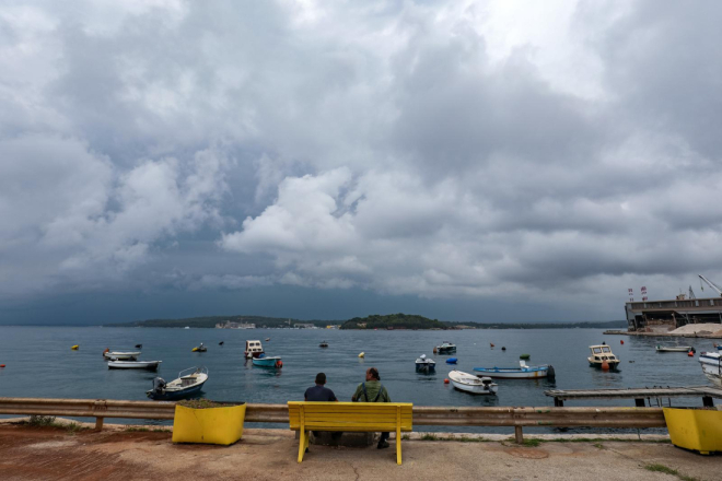 Promjenjivo i oblačno uz povremenu kišu: Evo kakvo nas vrijeme očekuje u petak i subotu