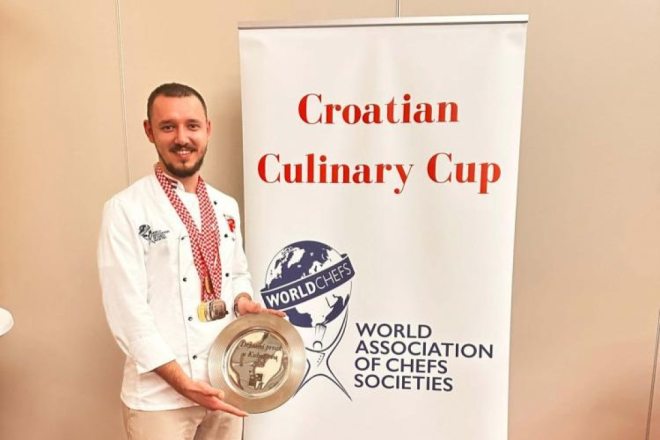 Filip Klanfar i David Petrinjak iz Valamara osvojili 5 medalja na prestižnom međunarodnom natjecanju WORLDCHEFS