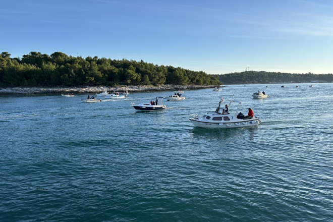 U Rovinju  se u nedjelju održava 57. izdanje Zlatnog ribona: besplatna podjela ulova umirovljenicima