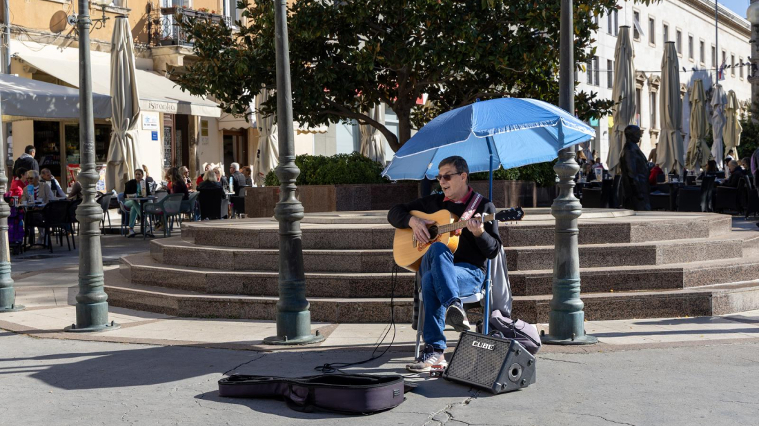 Zlatko Gerenčir: Ulični glazbenik bez kojega bi centar Pule izgubio veliki dio šarma!