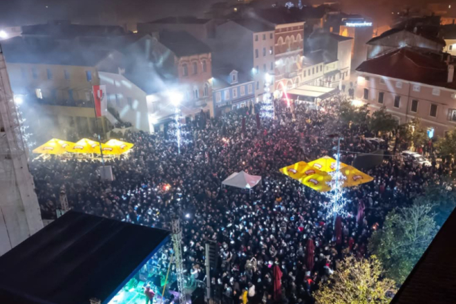 Poznato je tko će građane i goste Poreča uvesti u 2026. godinu! Zna se i tko će još nastupati u prosincu...
