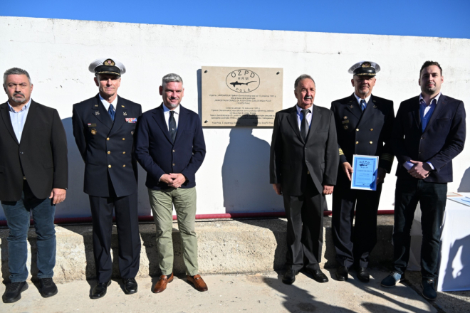 U vojarni Vargarola otkrivena spomen-ploča ratnim roniocima iz Domovinskog rata!