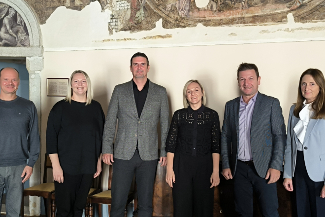 Rovinj dodijelio 3.000 eura Udruzi AjA za Housing First i organizirano stanovanje!