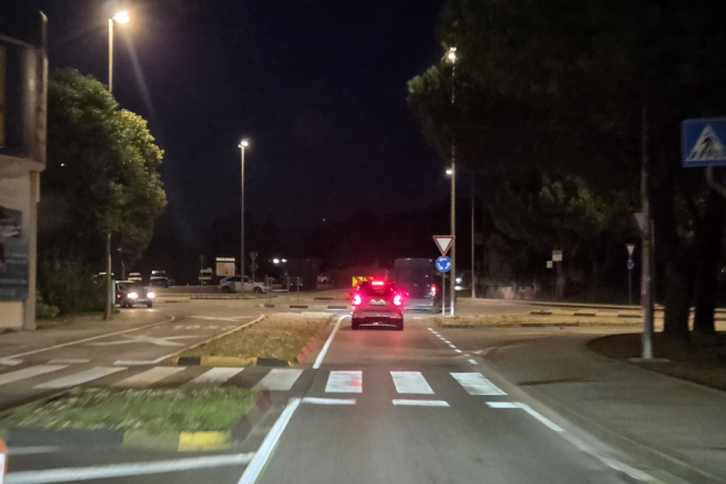 Poreč: Vozila tijekom zabrane, kod suputnika pronađena droga, prijeti joj 60 dana zatvora!