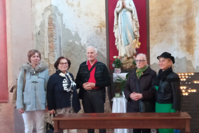 Članovi Udruge slijepih posjetili Eufrazijevu baziliku i uživali u druženju